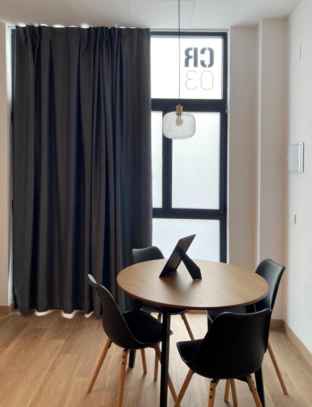 Dormavalencia Cronica Apartment Bagian luar foto